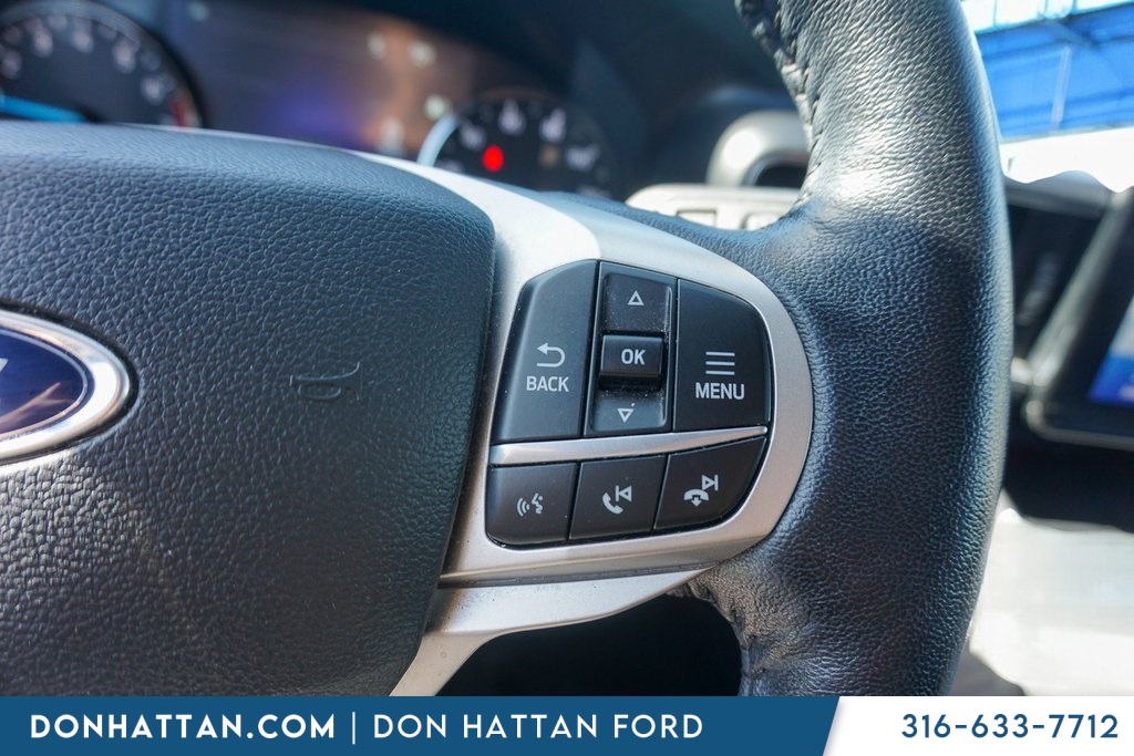 2022 Ford Explorer XLT photo 12