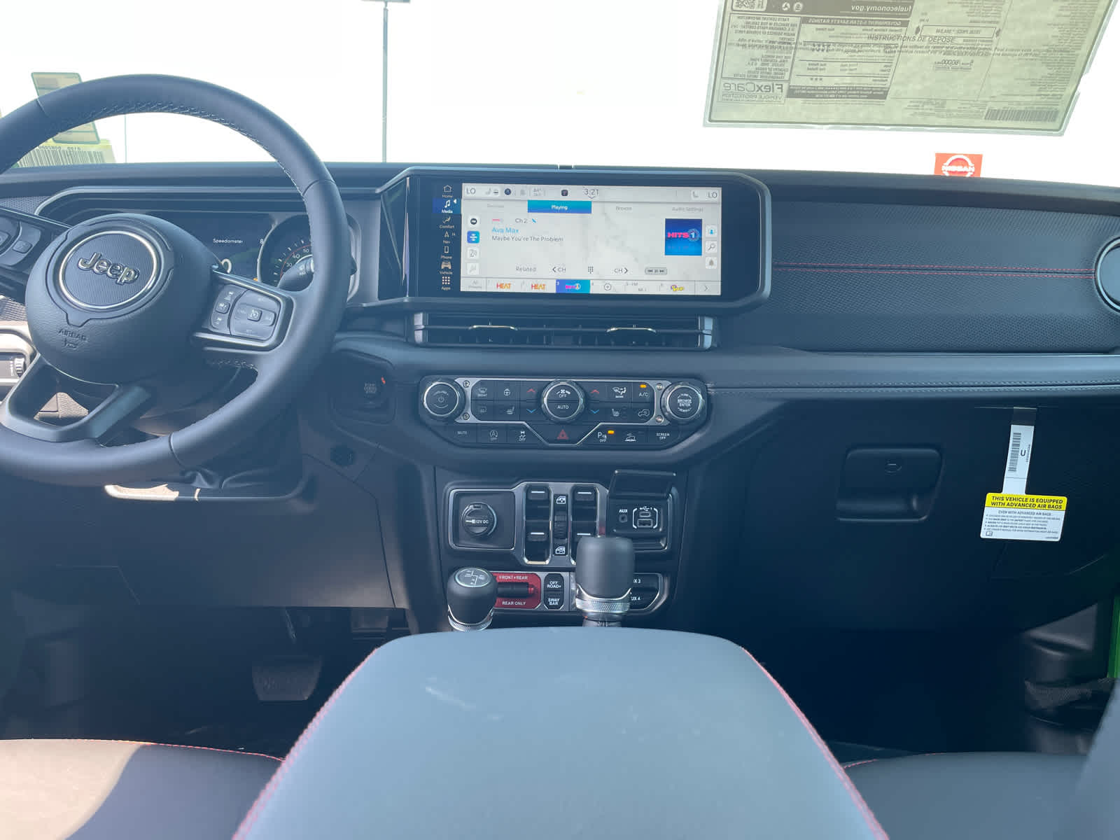2025 Jeep Gladiator Rubicon photo 17