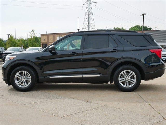 2021 Ford Explorer XLT photo 3