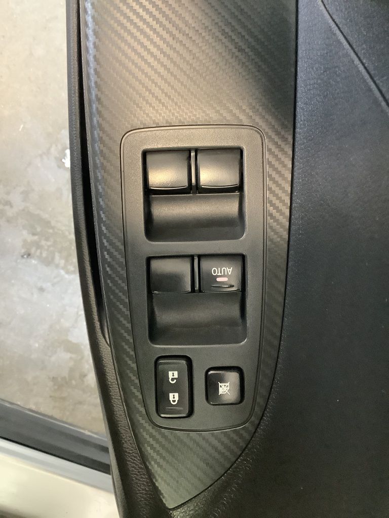 2024 Mitsubishi Eclipse Cross SEL photo 24