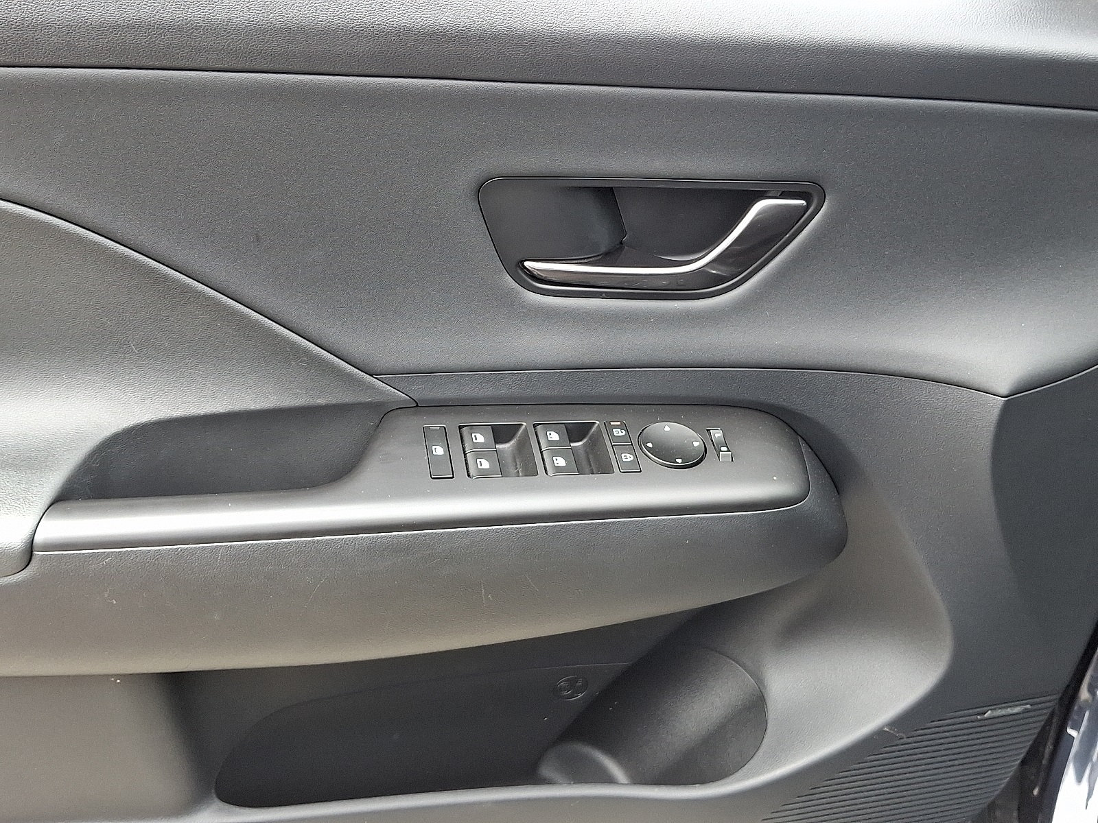 2024 Hyundai Kona N Line photo 8