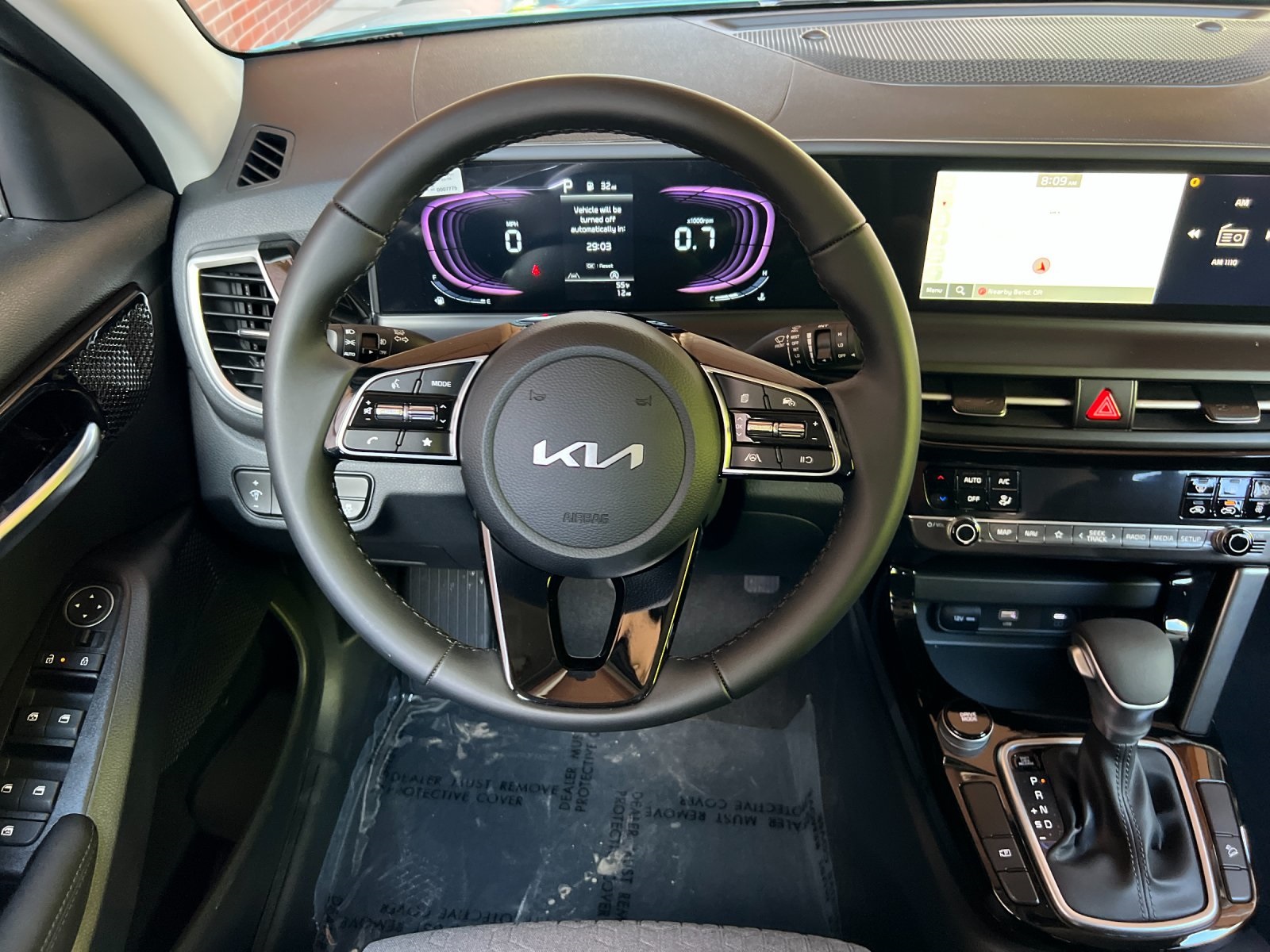 2025 Kia Seltos S photo 13