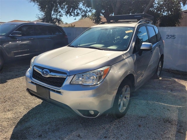 2015 Subaru Forester 2.5i Premium photo 3