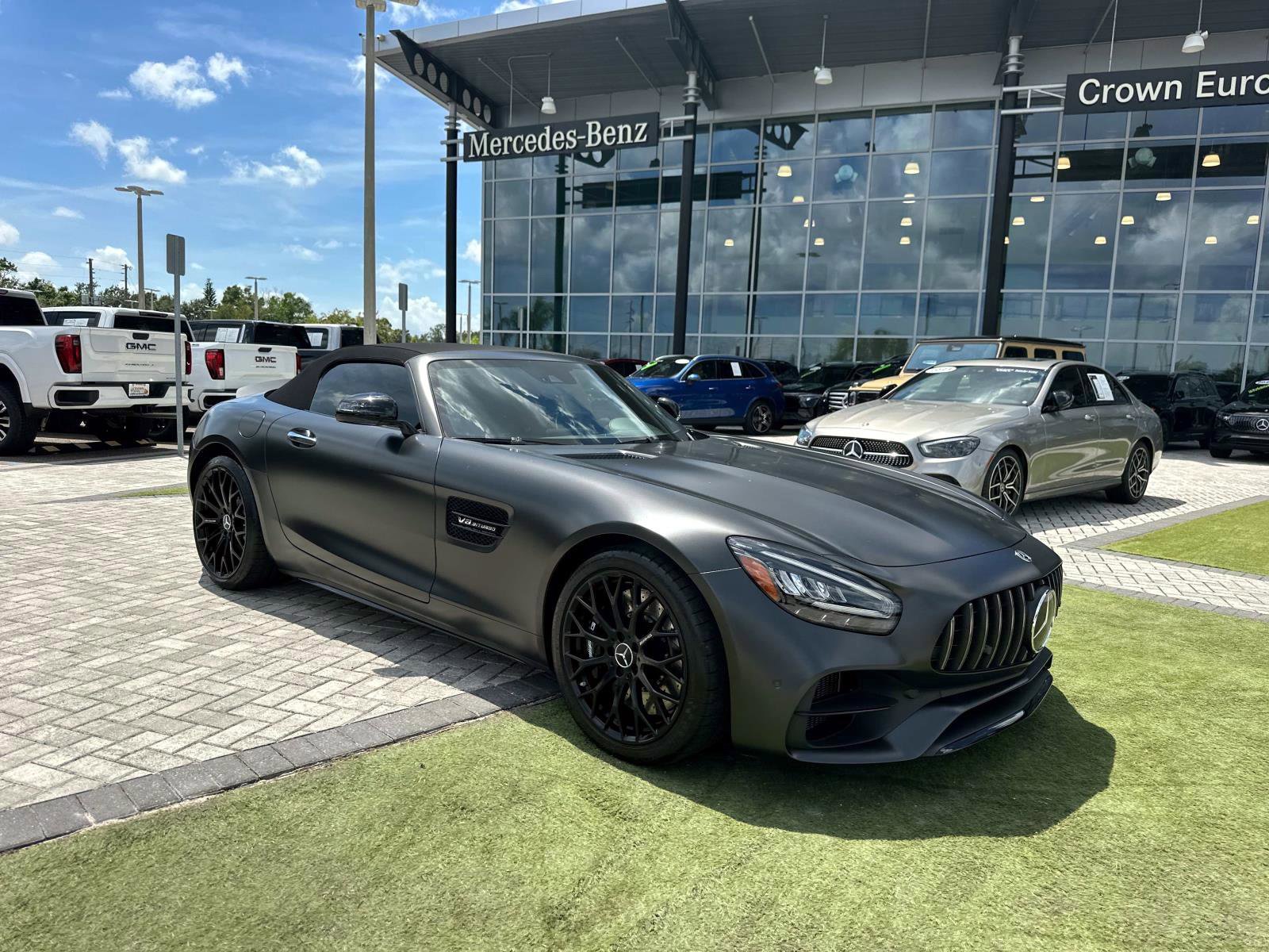 2021 Mercedes Benz AMG GT GT photo 2
