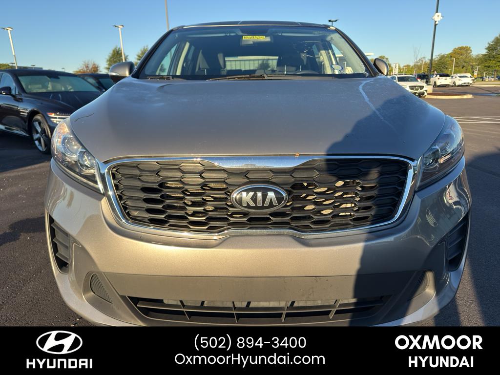 2019 Kia Sorento LX photo 2