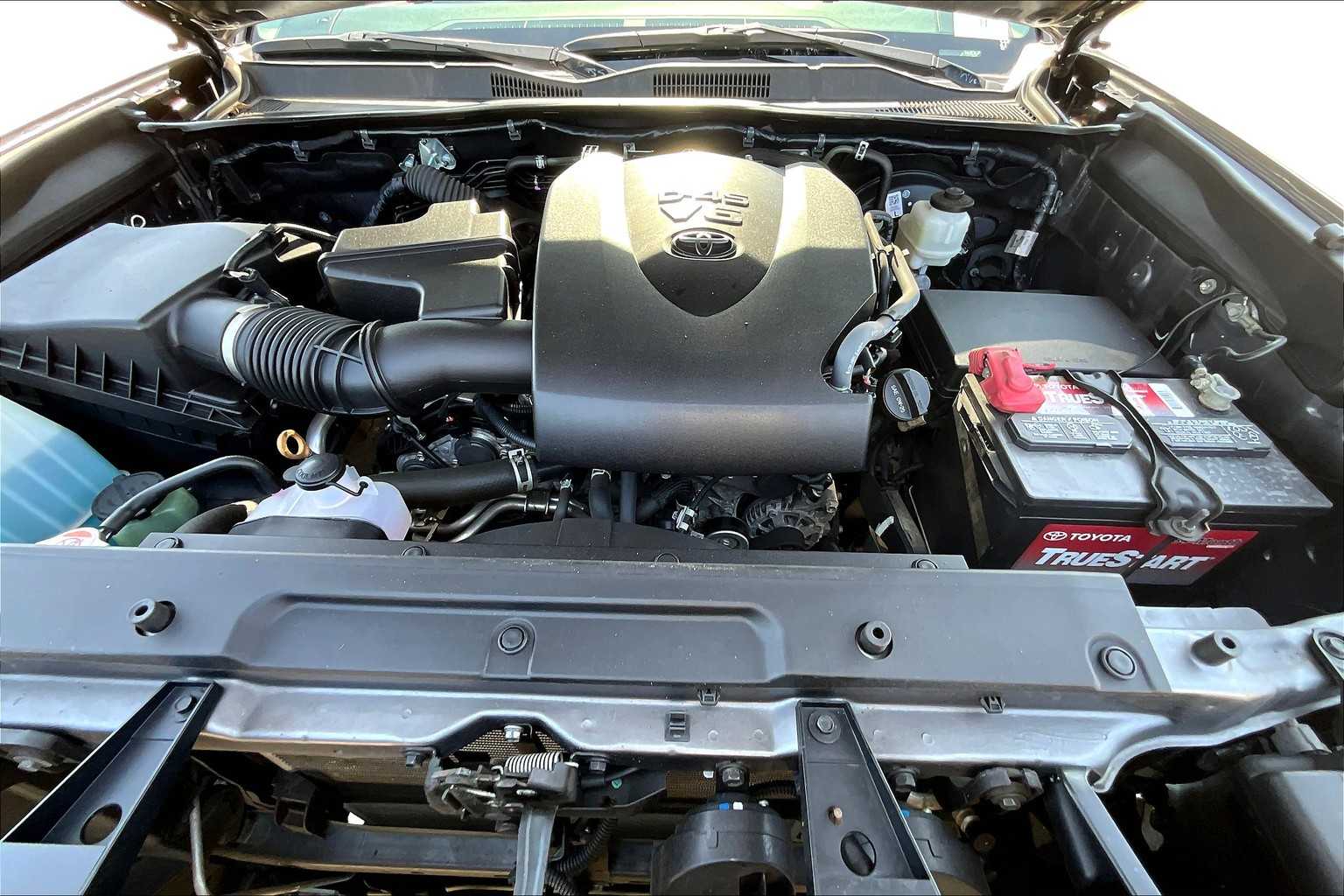 2023 Toyota Tacoma SR5 photo 58