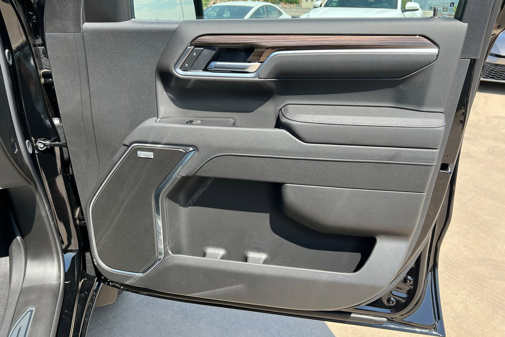 2026 Chevrolet Silverado 1500 RST photo 22