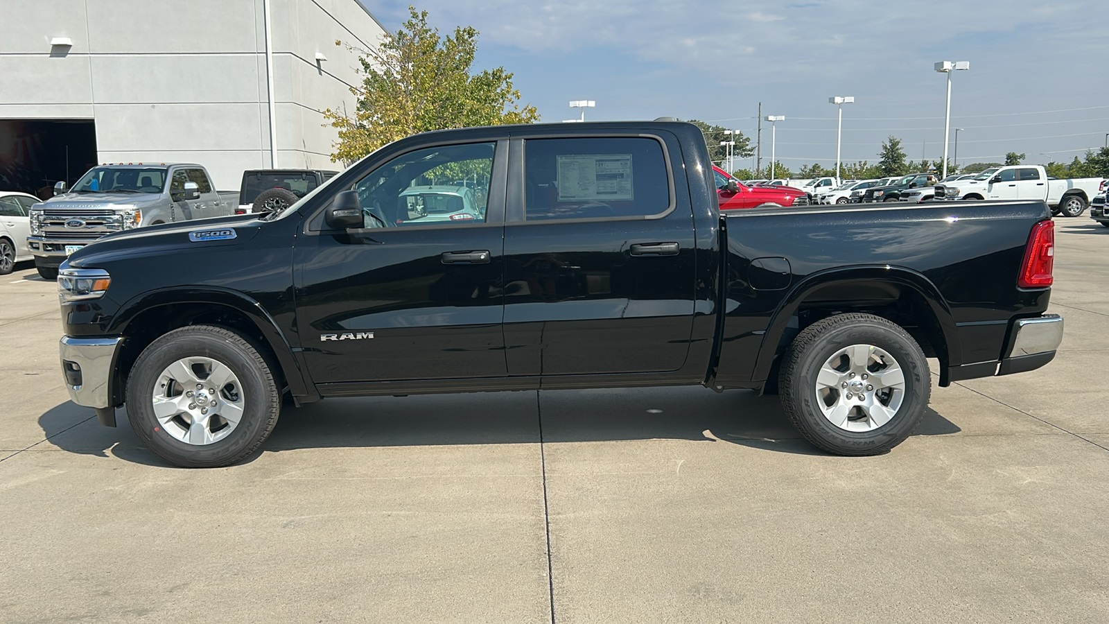 2025 Ram 1500 Big Horn Lone Star photo 6
