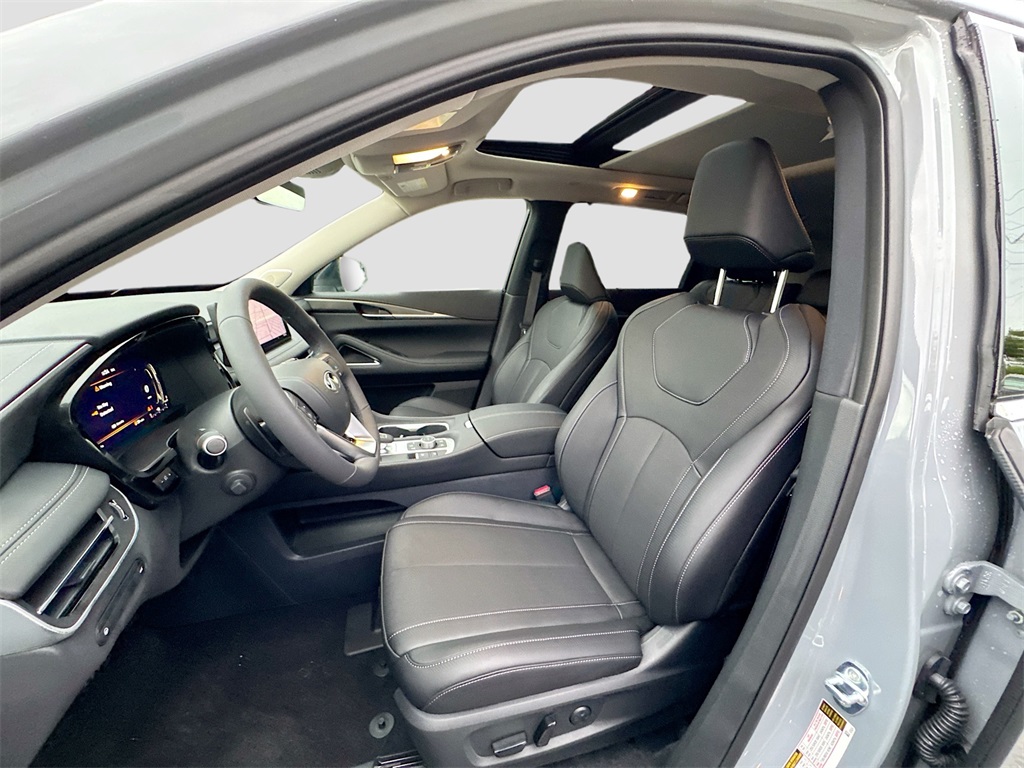 2026 Infiniti QX60 Luxe photo 22