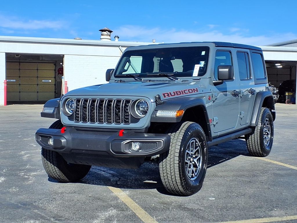 Used 2024 Jeep Wrangler 4-Door Rubicon with VIN 1C4PJXFG3RW256541 for sale in Kansas City