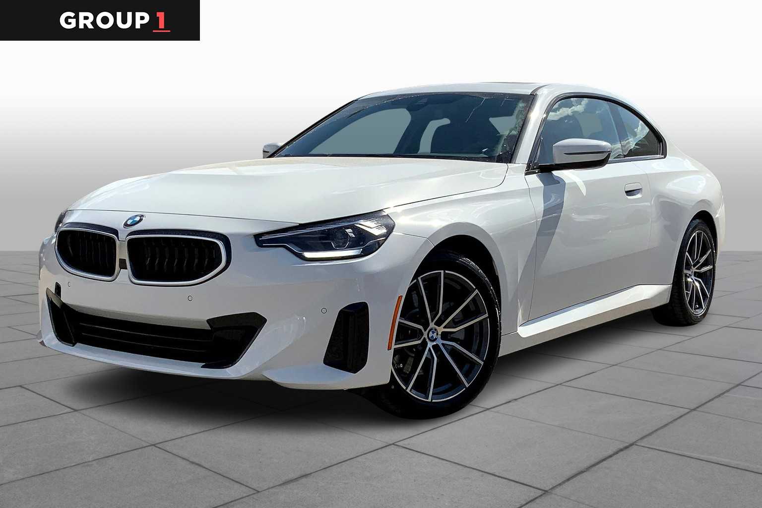 2025 BMW 2 Series 230i's photo