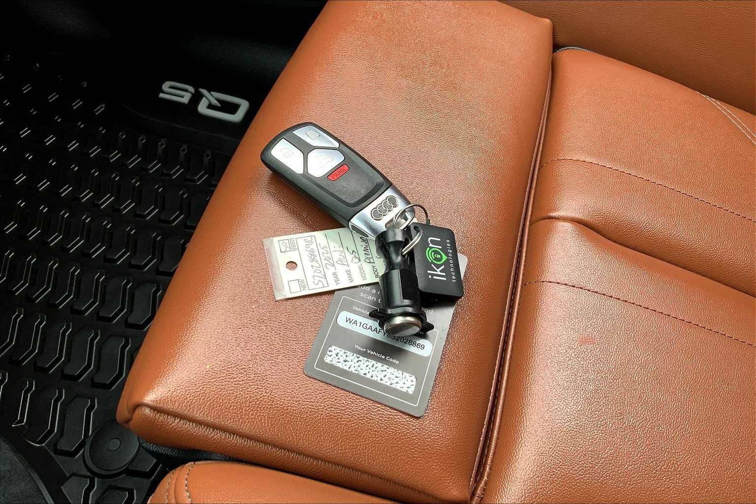 2025 Audi Q5 S line Premium 45 TFSI photo 12