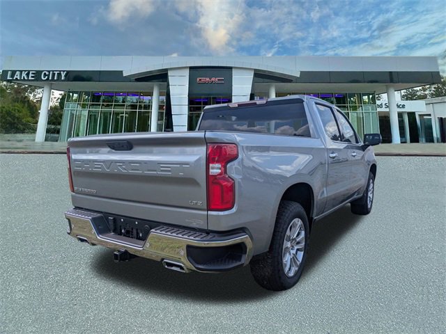2025 Chevrolet Silverado 1500 LTZ photo 3