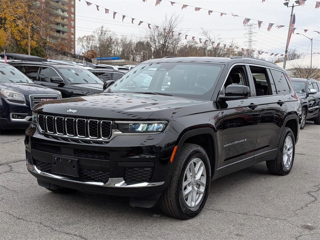 2023 Jeep Grand Cherokee L Laredo's photo