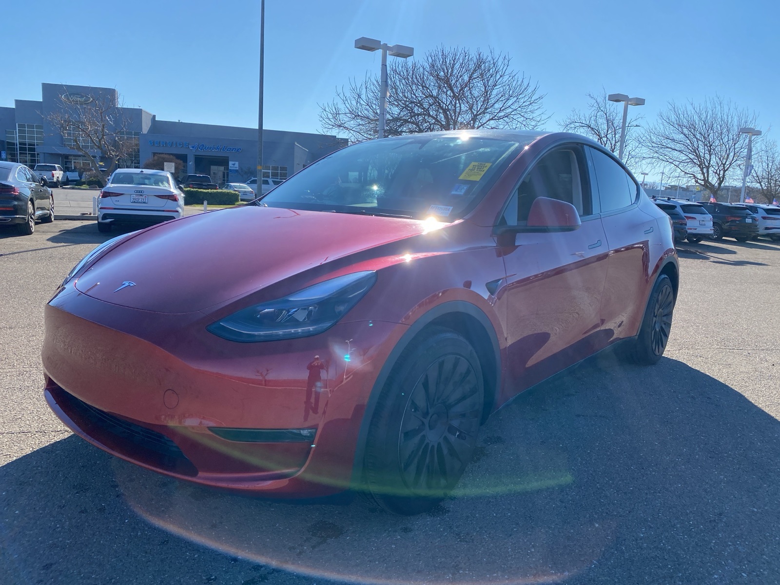 2024 Tesla Model Y Long Range's photo