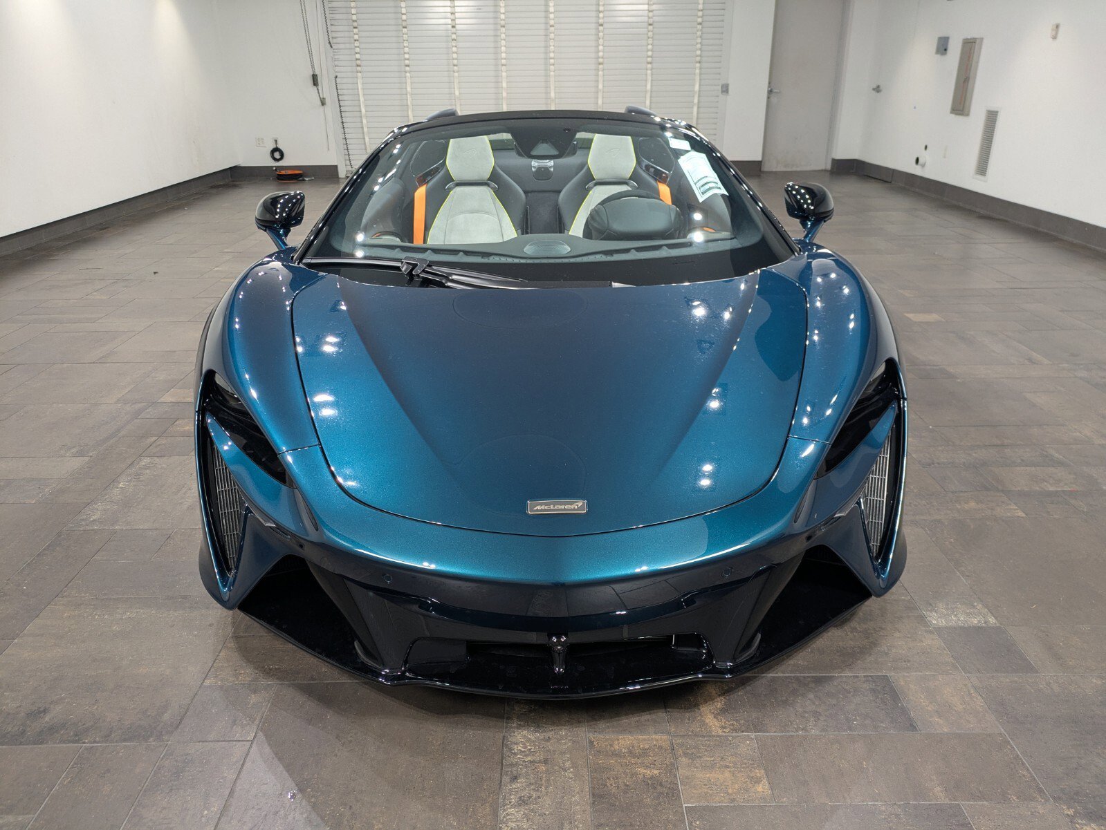 2025 Mclaren ARTURA Spider photo 2