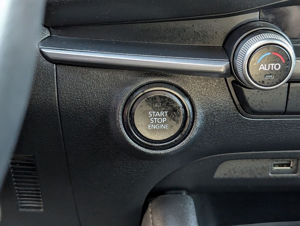 2020 Mazda Mazda3 Select photo 27