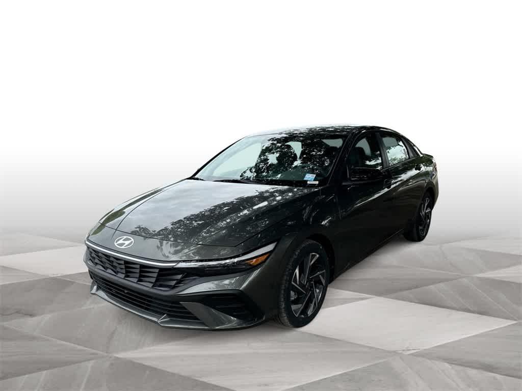 2025 Hyundai Elantra SEL Sport photo 4