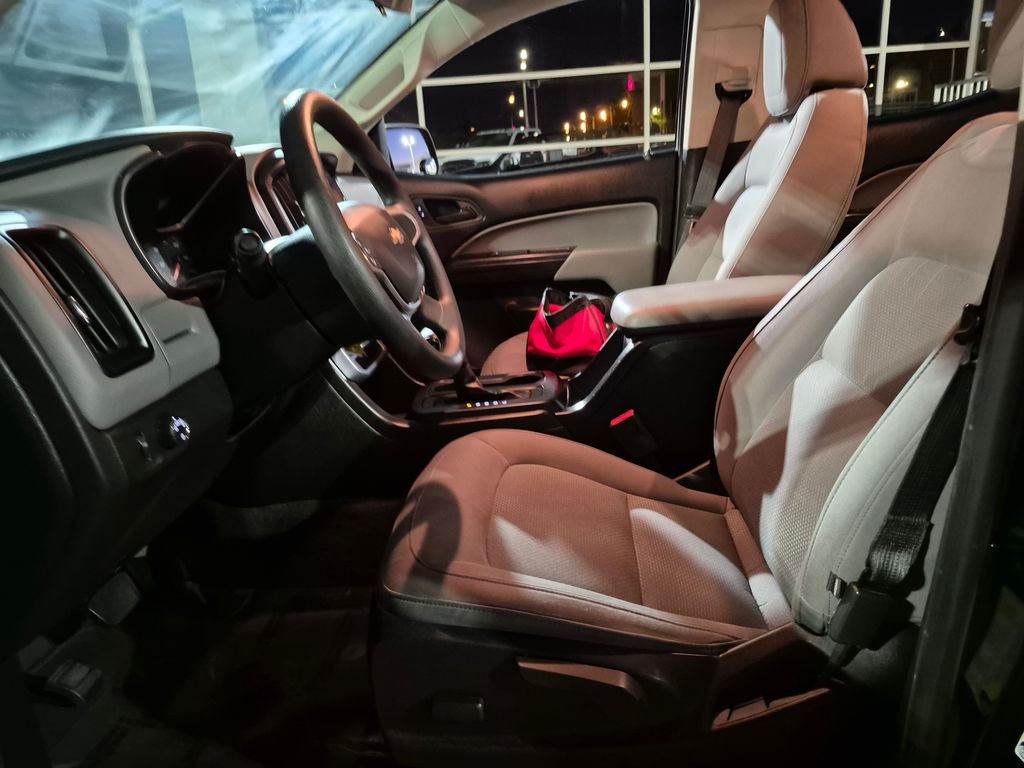 2020 Chevrolet Colorado Work Truck photo 2