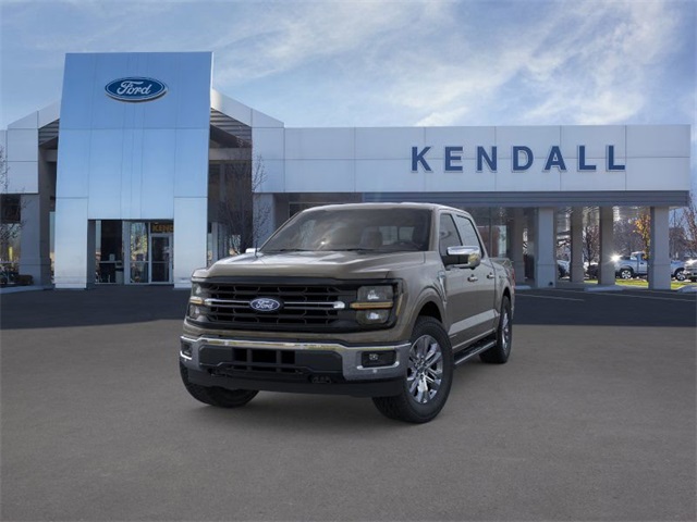 2025 Ford F-150 XLT photo 2