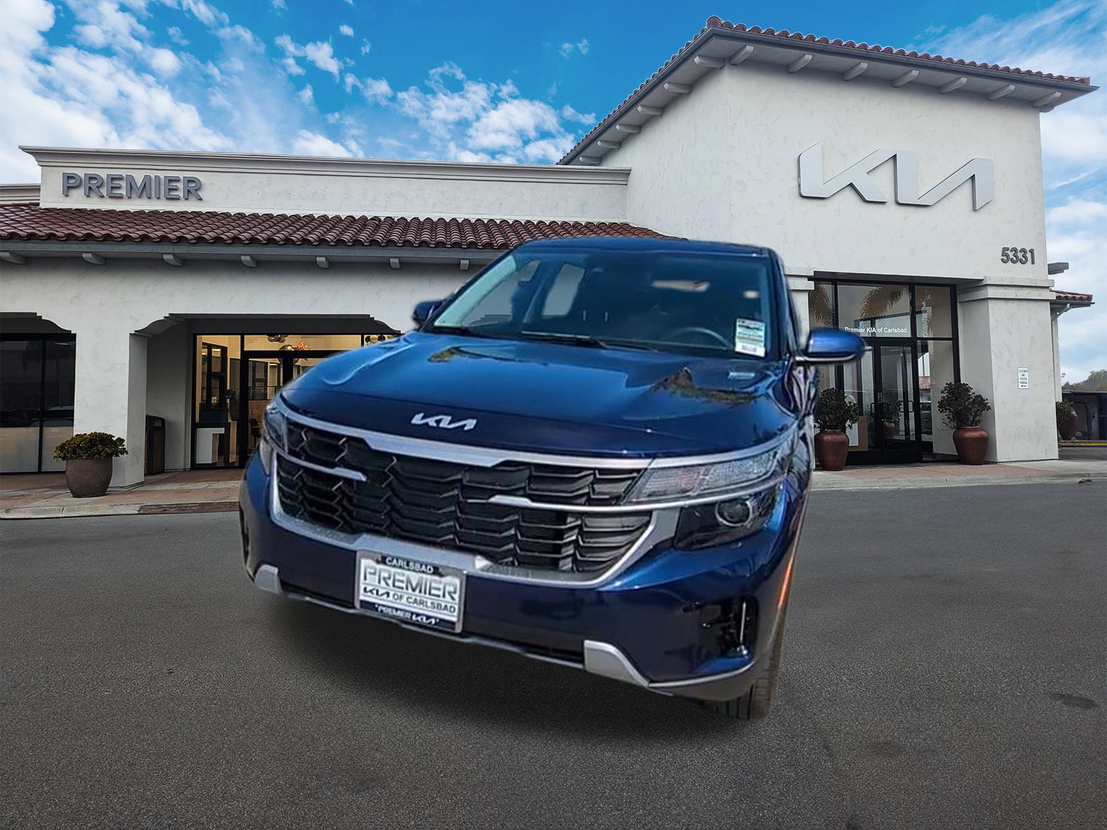 2025 Kia Seltos LX photo 2