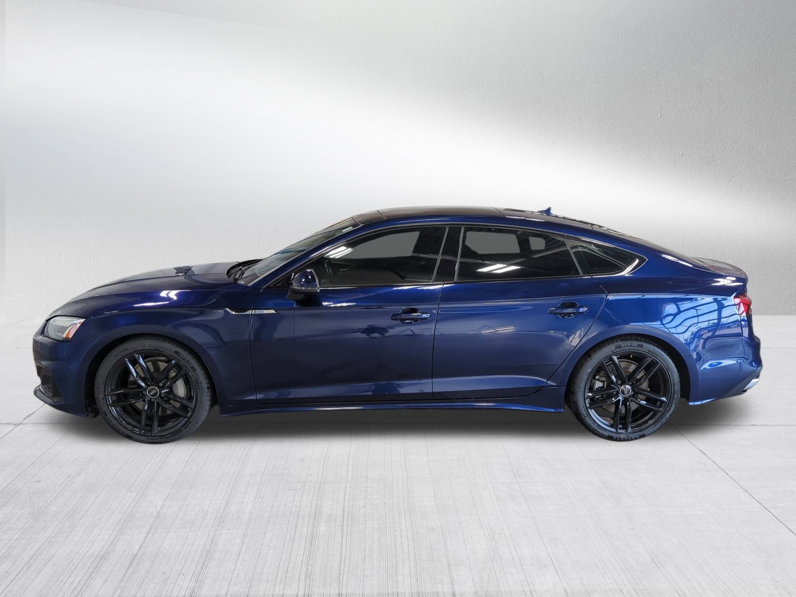 2020 Audi A5 Quattro Premium Plus photo 4