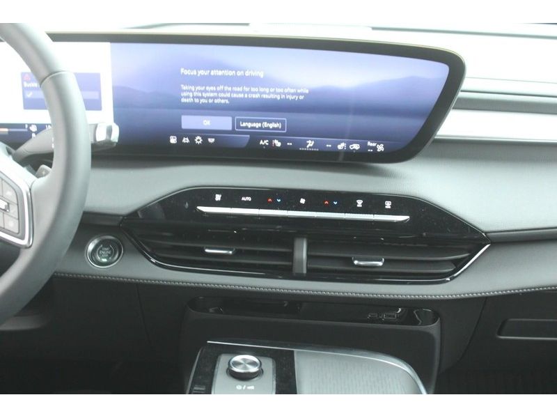 2025 Buick Enclave Preferred photo 8