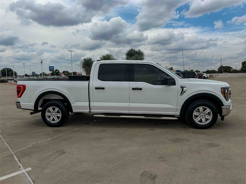 2023 Ford F-150 XLT photo 2