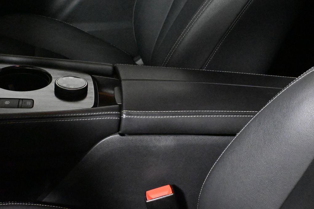 2021 Nissan Rogue SL photo 25