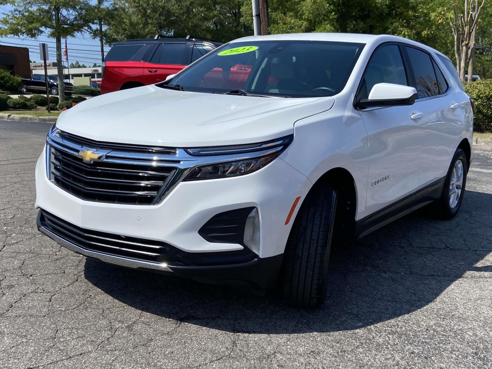 2023 Chevrolet Equinox LT photo 24