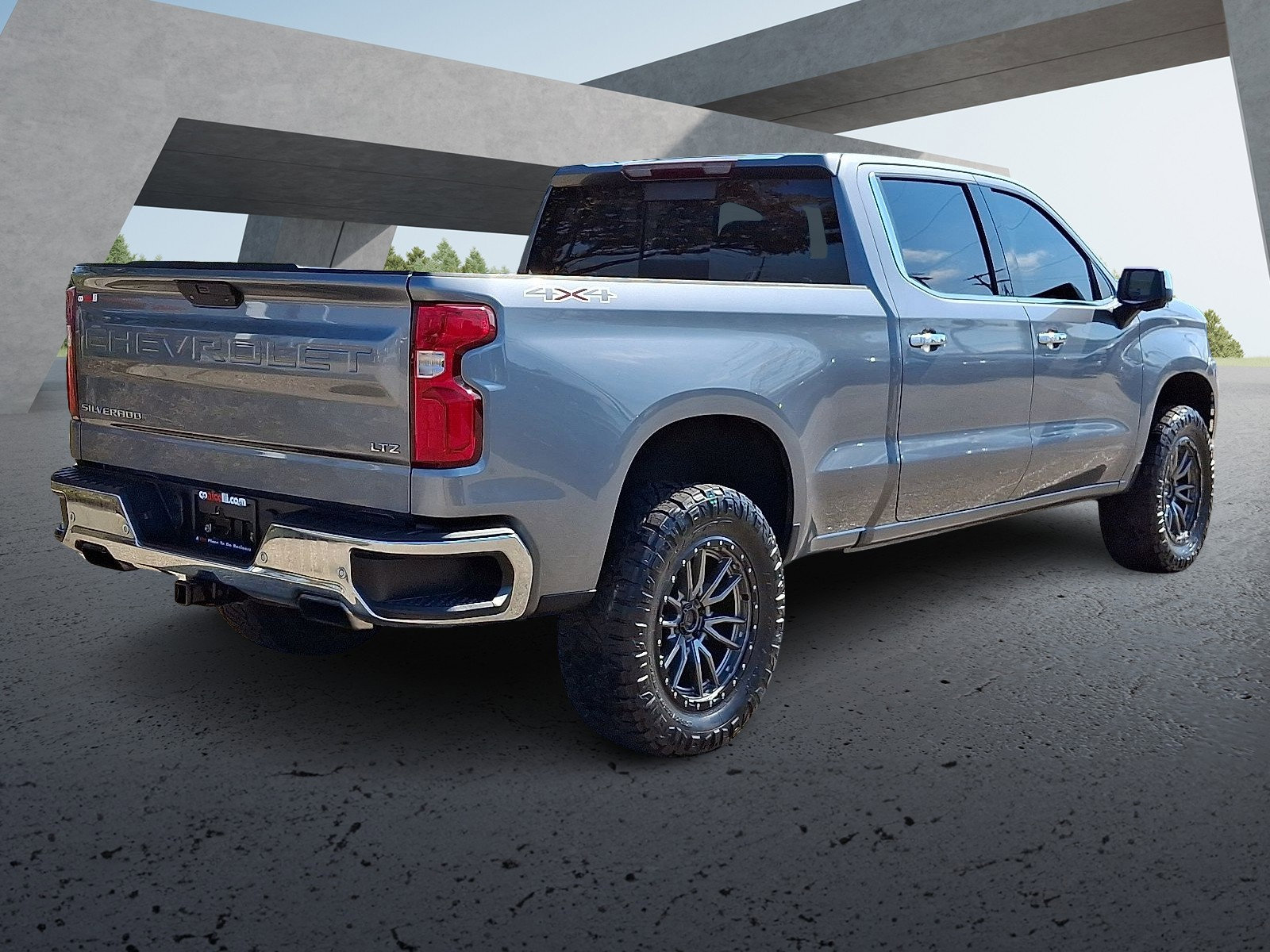 2020 Chevrolet Silverado 1500 LTZ photo 4