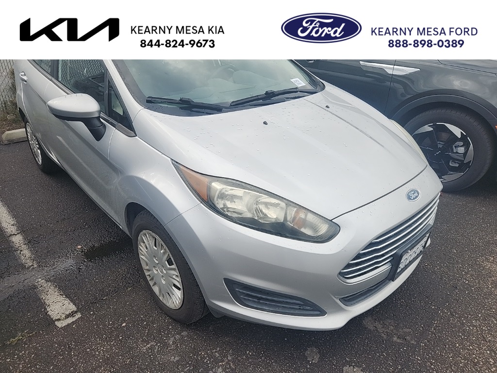 2018 Ford Fiesta S's photo