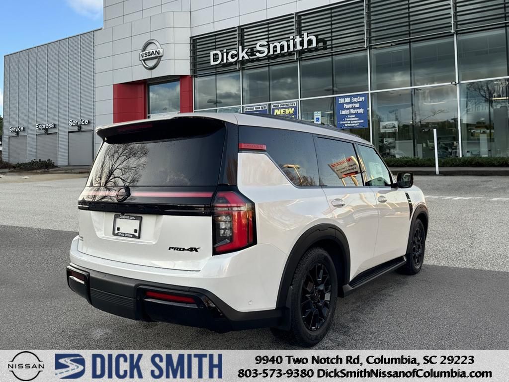 2025 Nissan Armada photo 3