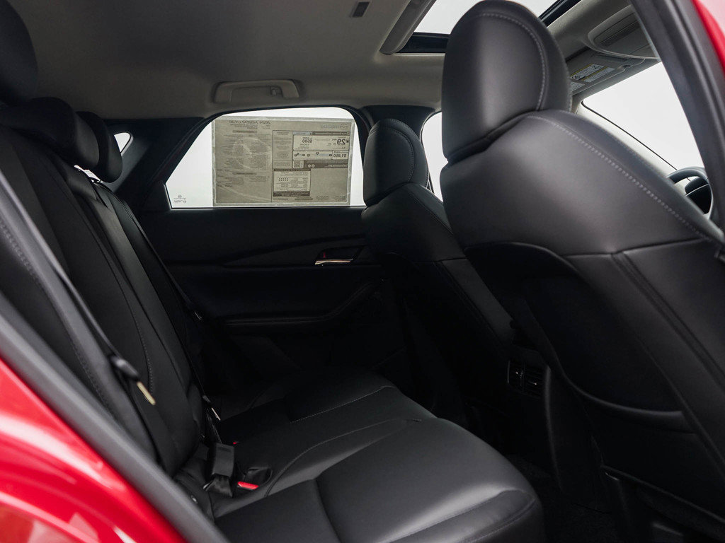 2025 Mazda CX-30 2.5 S Preferred photo 11