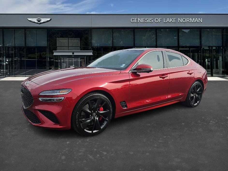 2023 GENESIS G70 Standard's photo