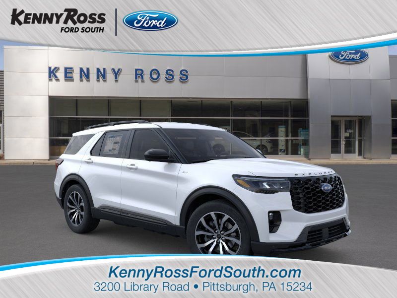 2026 Ford Explorer ST-LINE's photo