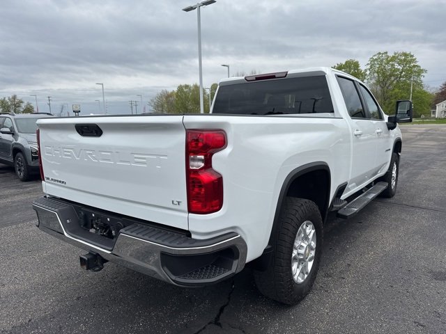 2024 Chevrolet Silverado 2500HD LT photo 3