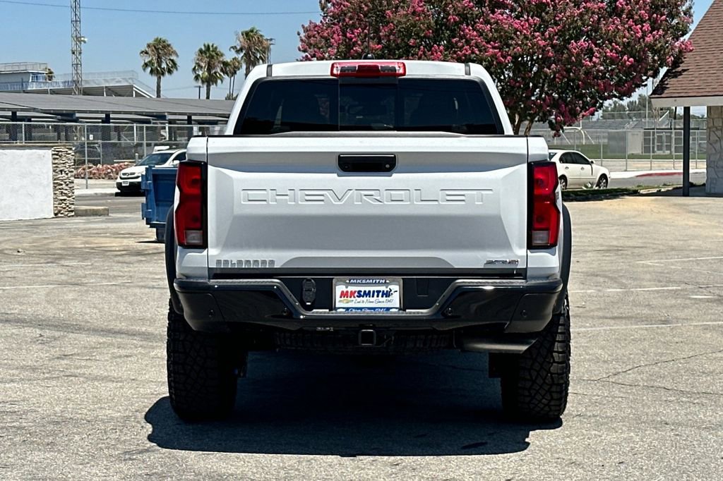 2025 Chevrolet Colorado ZR2 photo 5