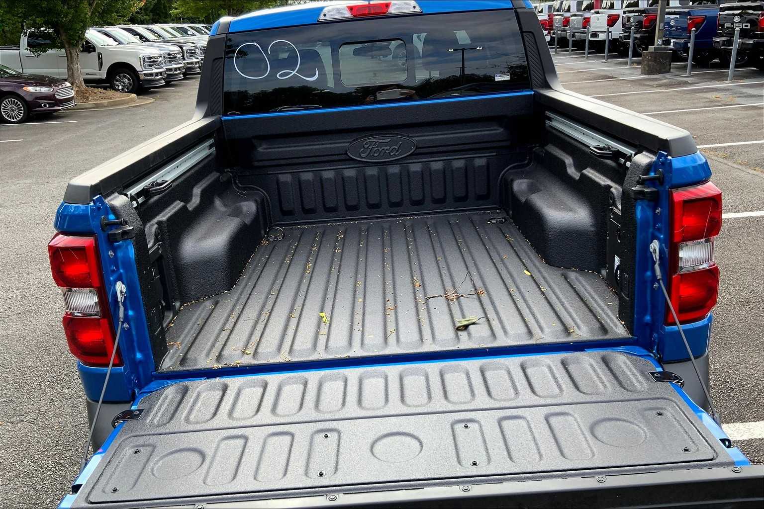 2025 Ford Maverick Lariat photo 13
