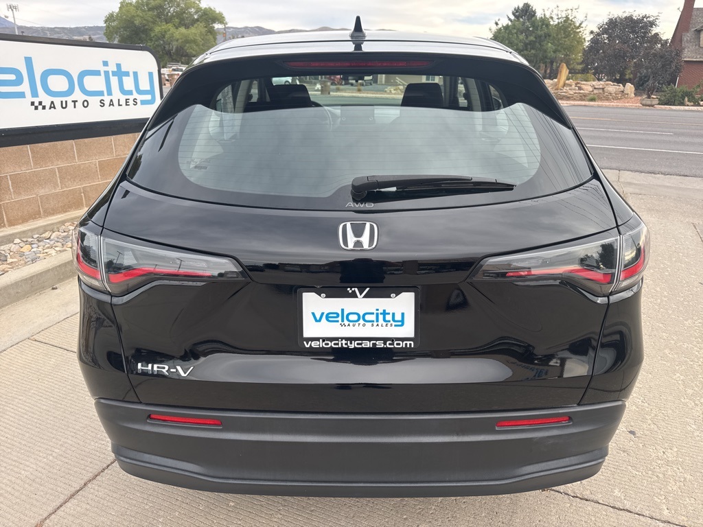 2023 Honda HR-V LX photo 6