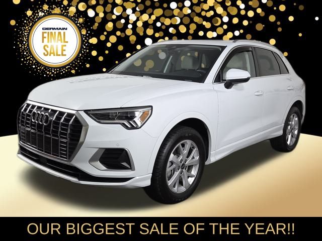 2023 Audi Q3 Premium's photo