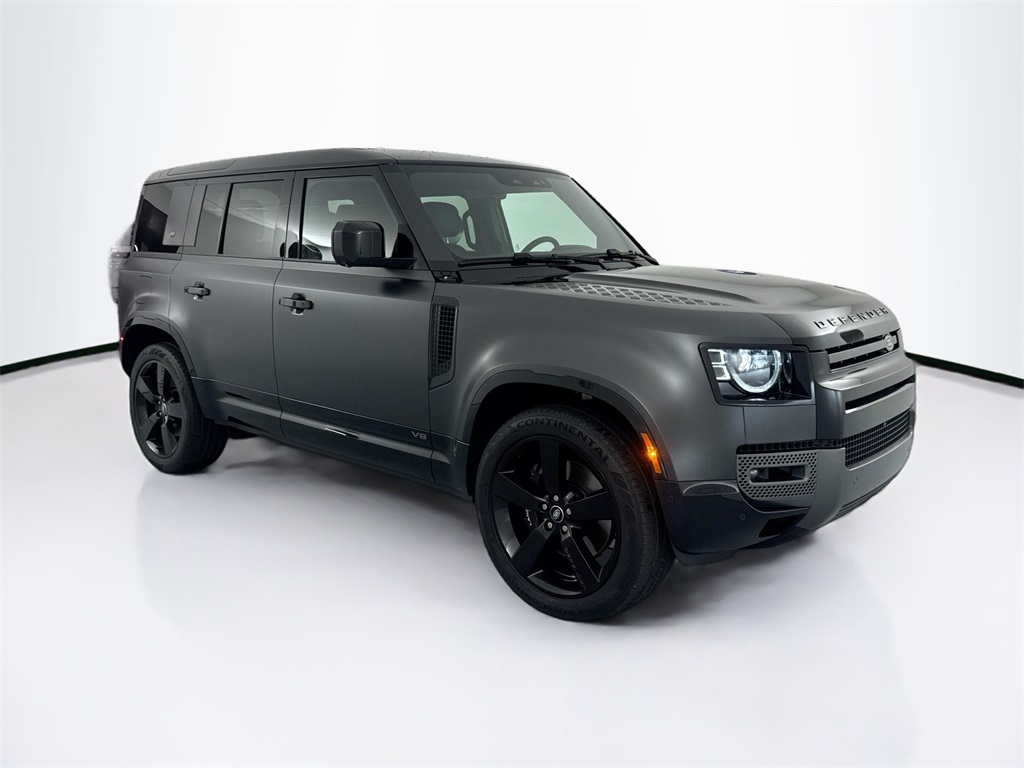 2023 Land Rover Defender 110 Carpathian Edition photo 3