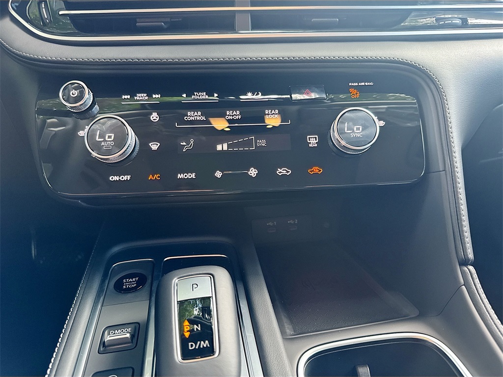 2026 Infiniti QX60 Pure photo 14