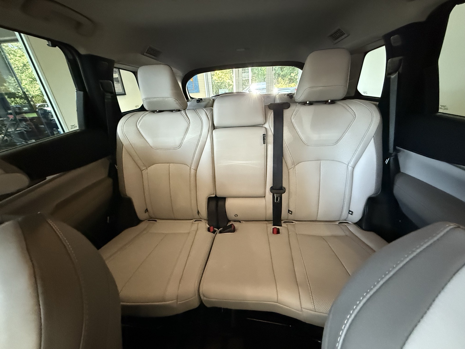 2026 Infiniti QX60 Luxe photo 21