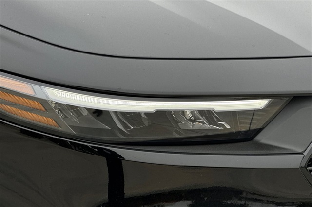 2025 Honda Accord Hybrid Sport-L photo 25