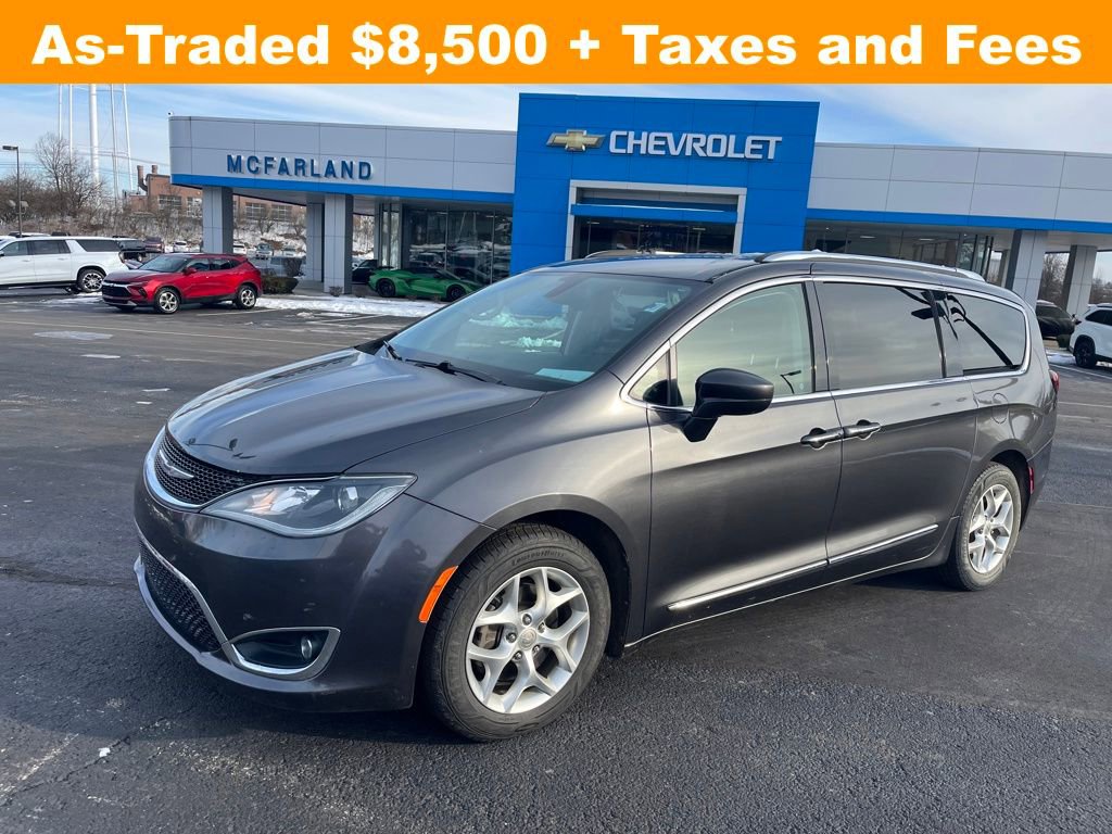 2017 Chrysler Pacifica Touring-L Plus