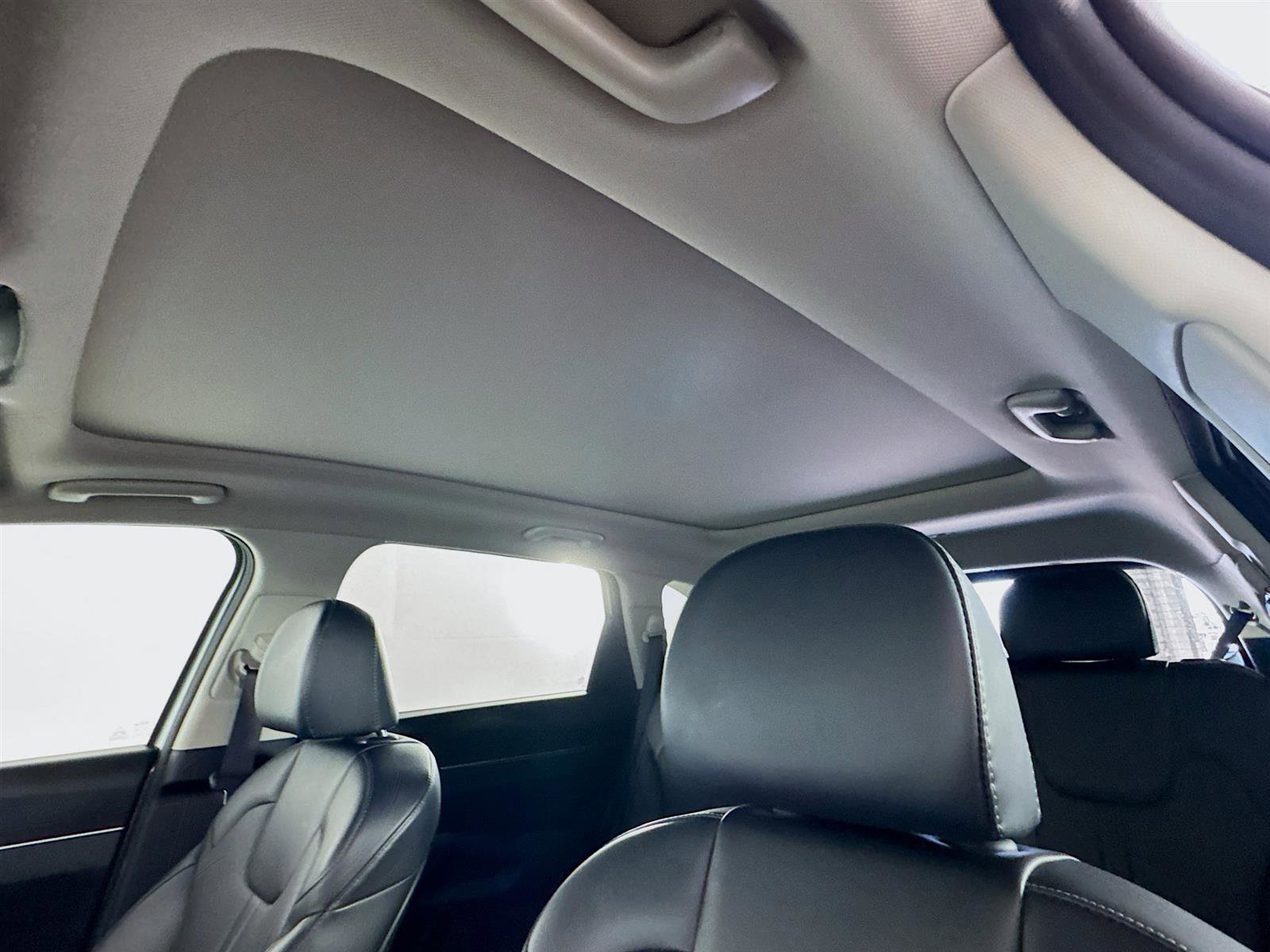 2021 Kia Sorento S photo 14