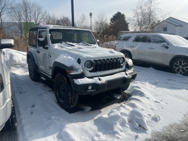 2025 Jeep Wrangler 2-Door Sport's photo