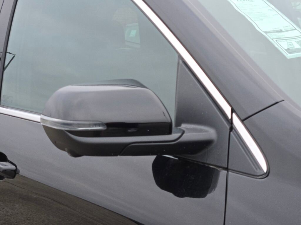 2025 Buick Enclave Preferred photo 6