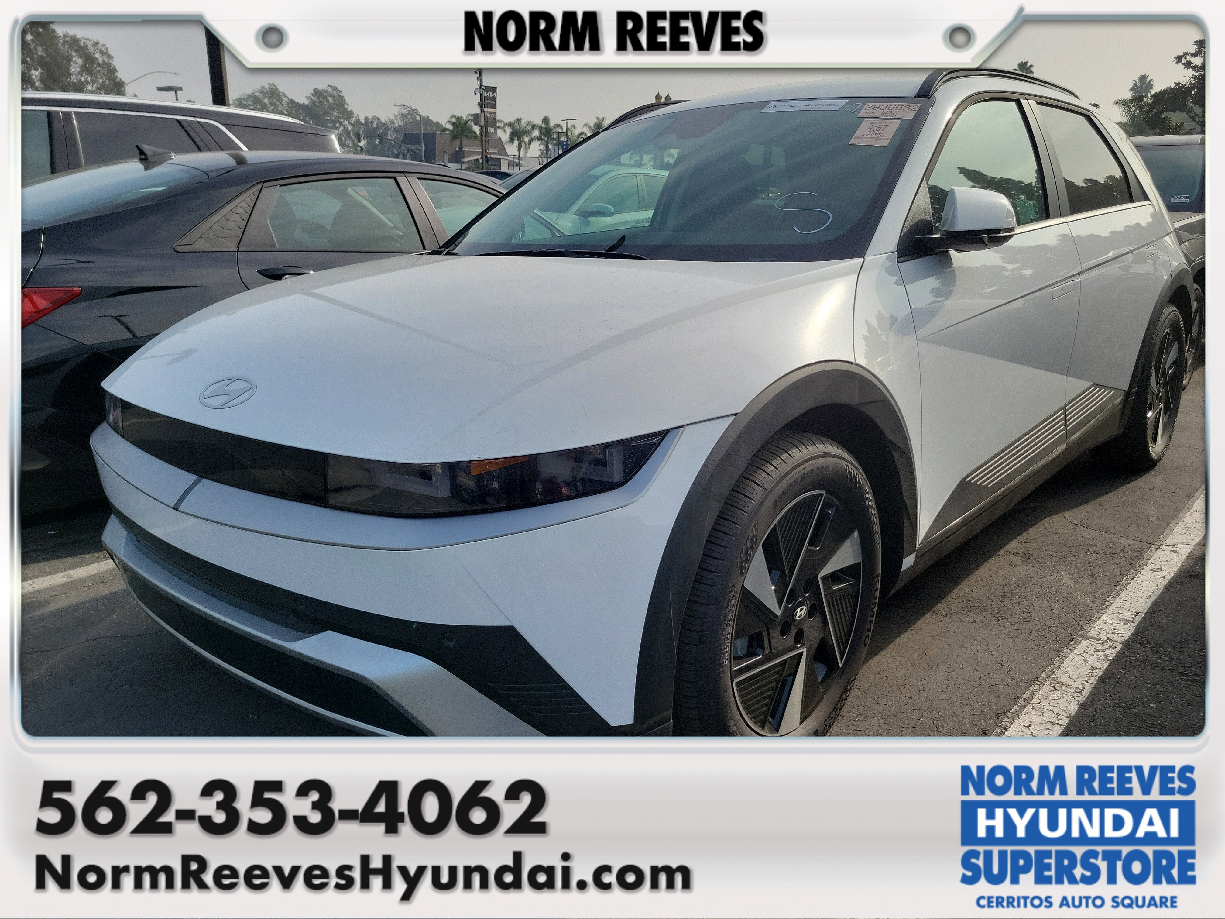 2025 Hyundai IONIQ 5 SEL's photo